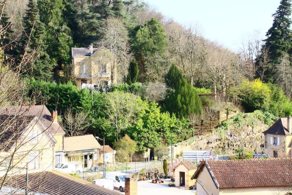 Large 2 Bed-Balcony-7 Mins Walk To Historic Centre Apartment Sarlat-la-Caneda Exterior photo